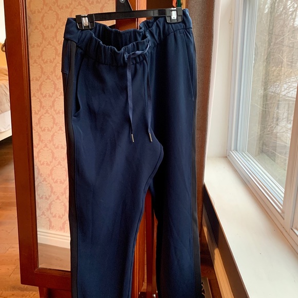 lululemon athletica Pants - On the fly 7/8 pant 27” Woven